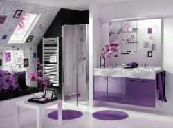 Фиолетовая ванная комната. 
