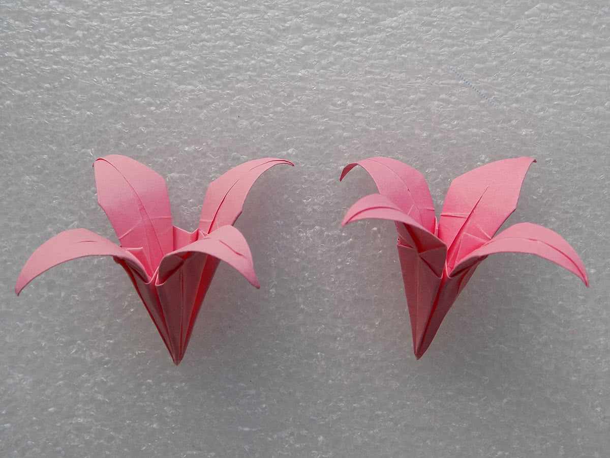 Бумажные цветы в технике оригами