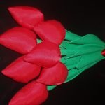 Красные тюльпаны 
