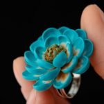 Синий цветок из полимерной глины