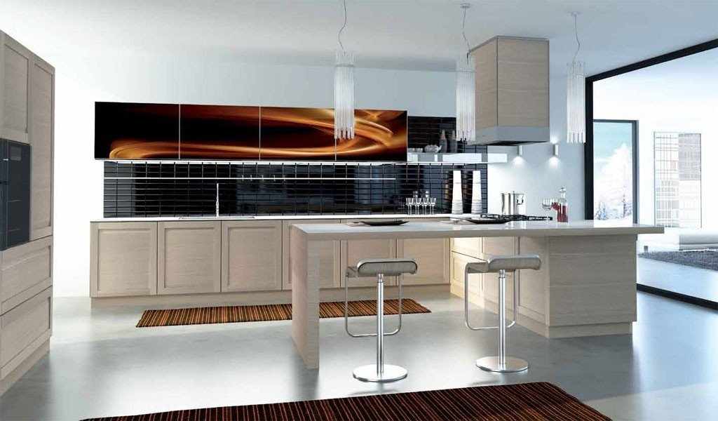 Светлая мебель на кухне в стиле модерн