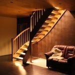 Подсветка на лестнице