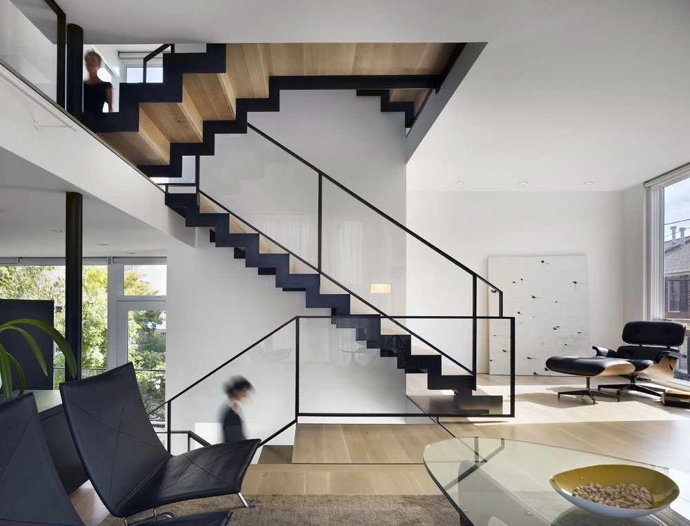 Современная лестница для дома