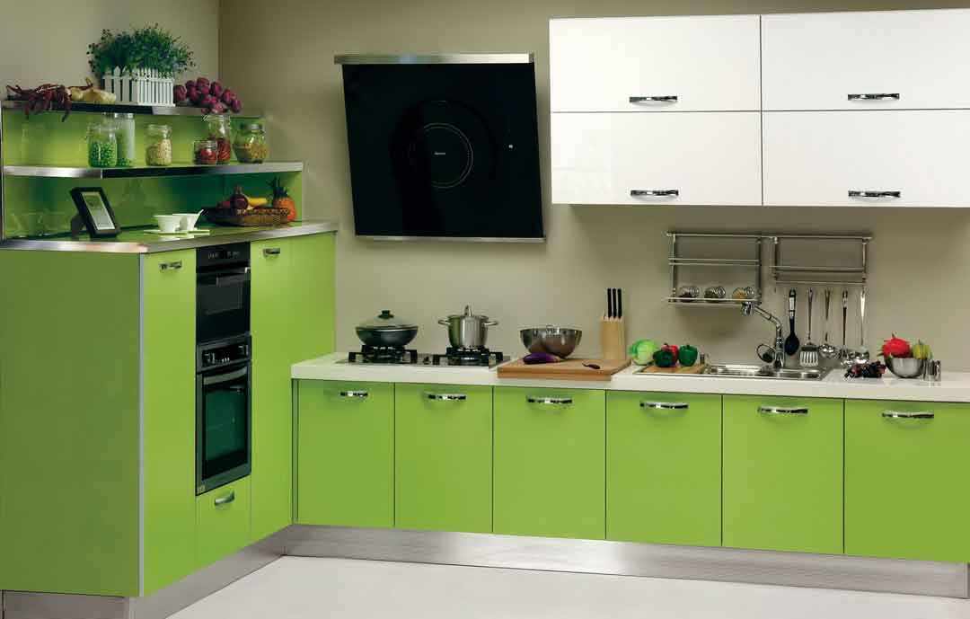 Ярко зеленая кухня