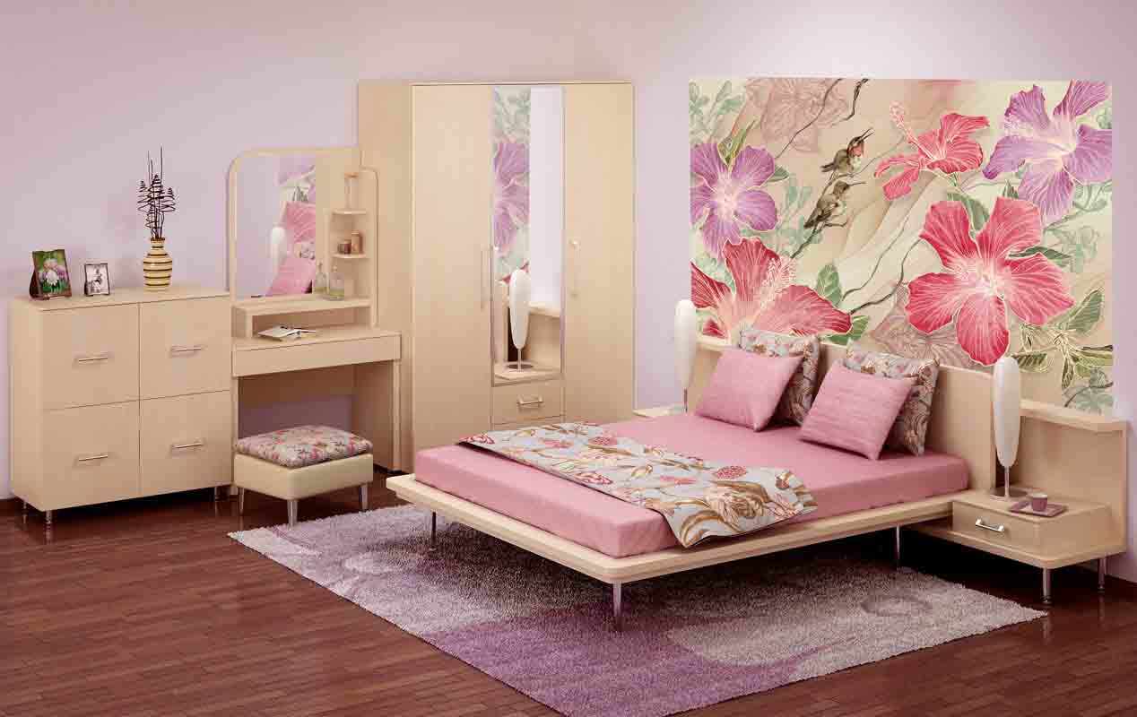 Спальня в розовых тонах