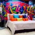 Граффити в дизайне спальни