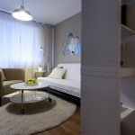 Освещение зоны отдыха в квартире-студии