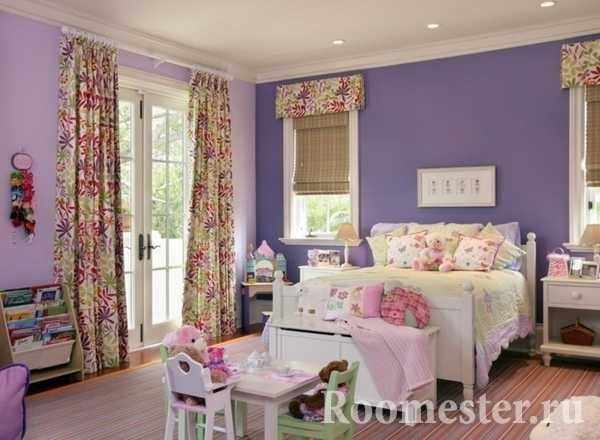Детская комната в фиолетовых цветах