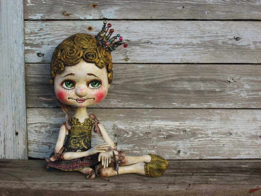 Кукла из папье маше