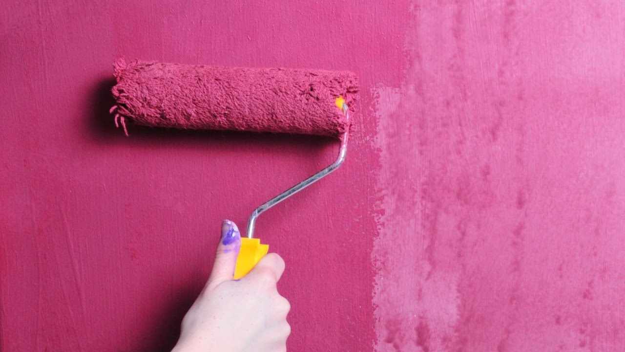Технология нанесения красок на стены в ванной комнате