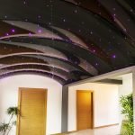 Темно-фиолетовый натяжной потолок