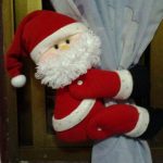 Санта-Клаус на занавеске