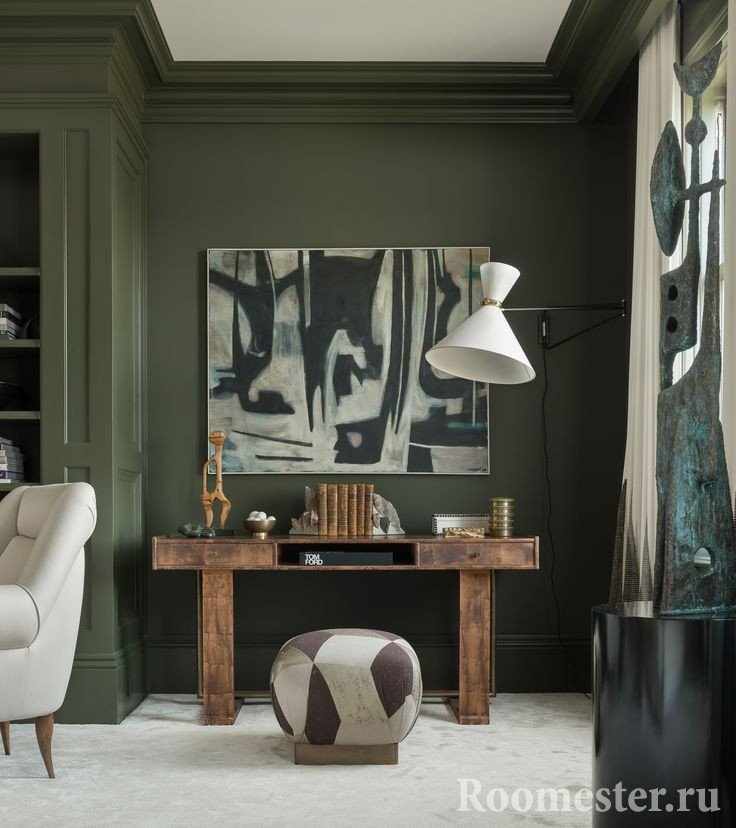 Оливковый цвет и деревянная мебель