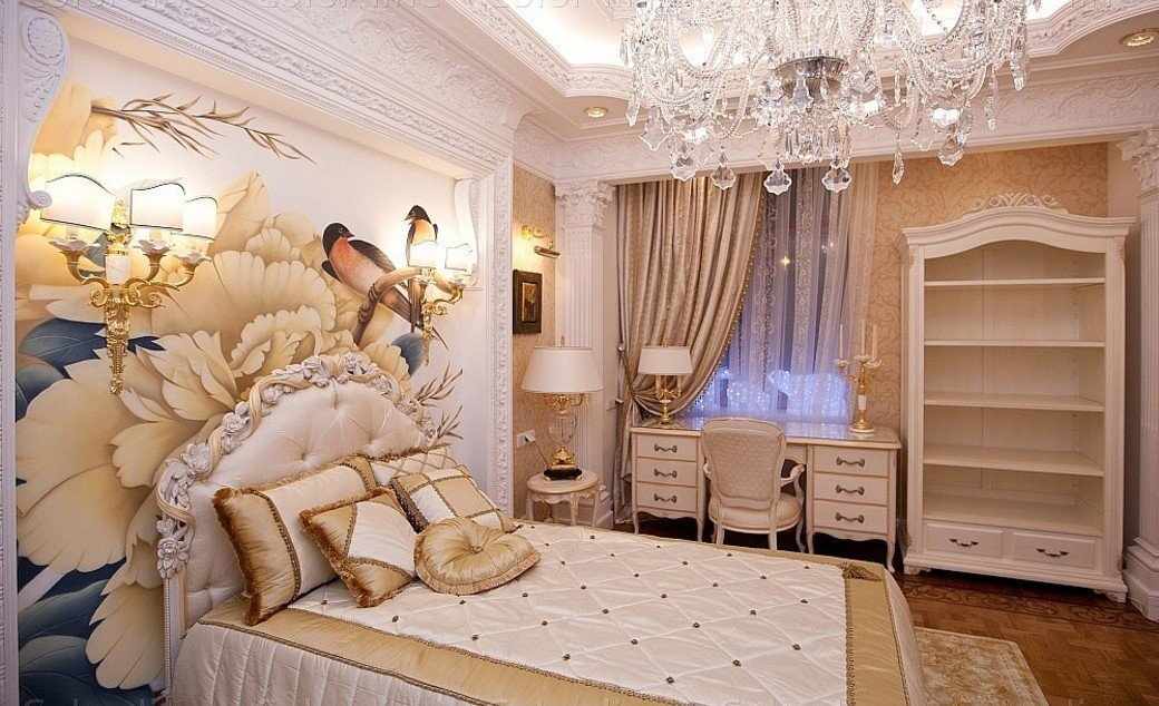 Художественная роспись в спальне